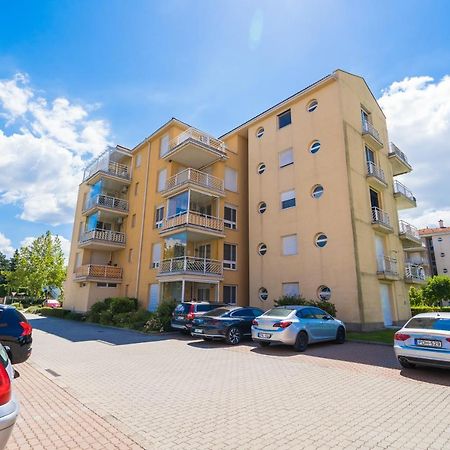 Myflat All-Season Apartment Шиофок Экстерьер фото